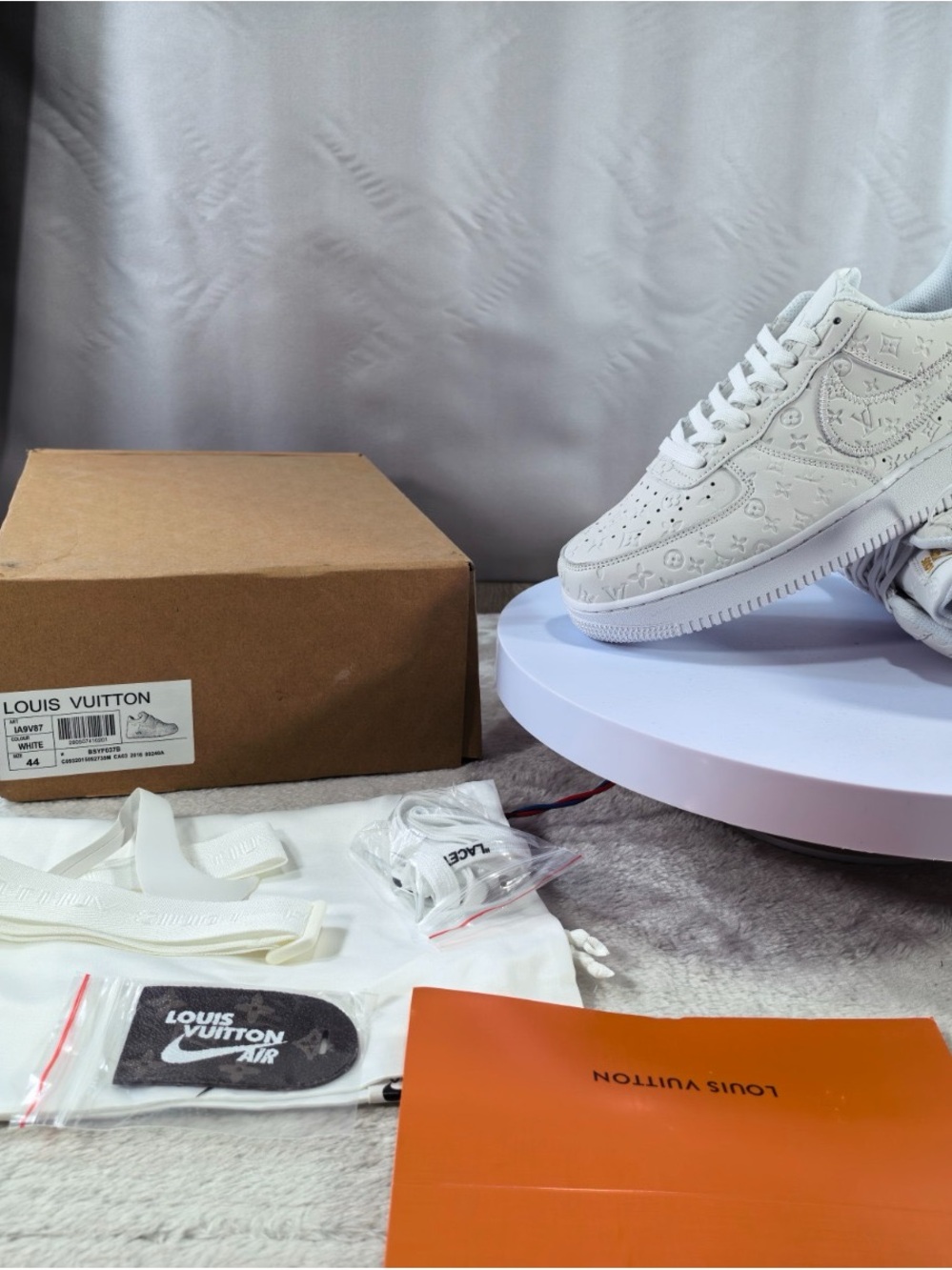 Louis Vuitton Men’s White Monogram Sneaker